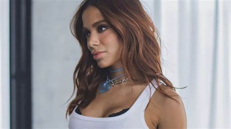 anitta hot pics|Brazilian Singer Anitta Turns Up the Heat in Gorgeous。